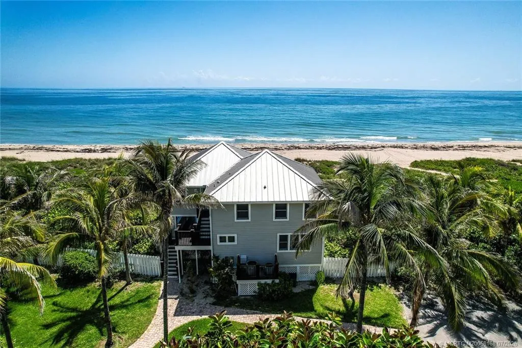 1871 NE Ocean Boulevard #UPPER GUEST HOUSE