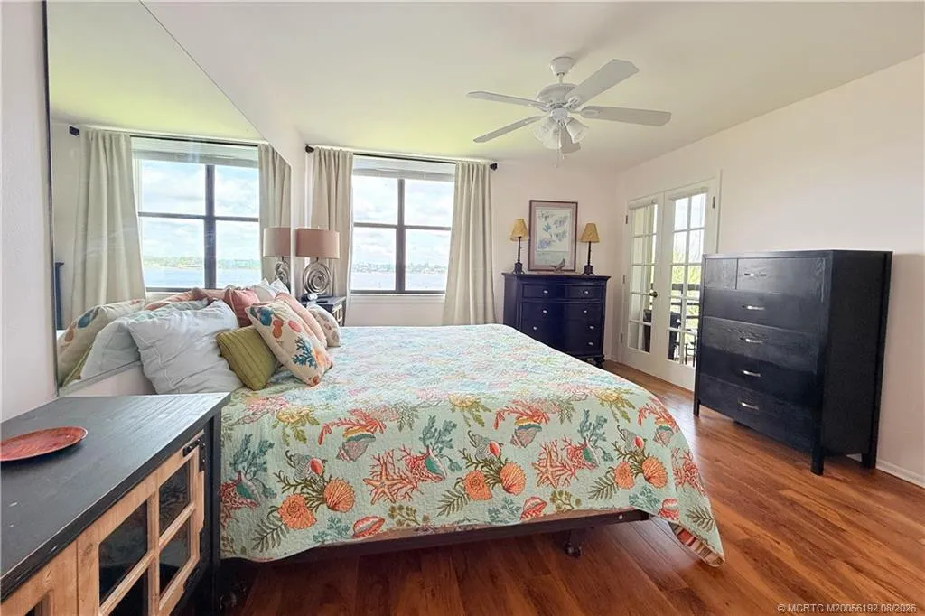 1950 SW Palm City Road #13307