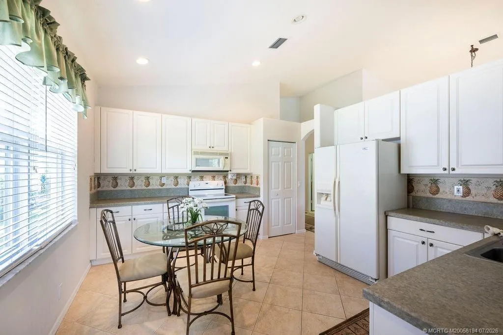 2096 NW Marsh Rabbit Lane