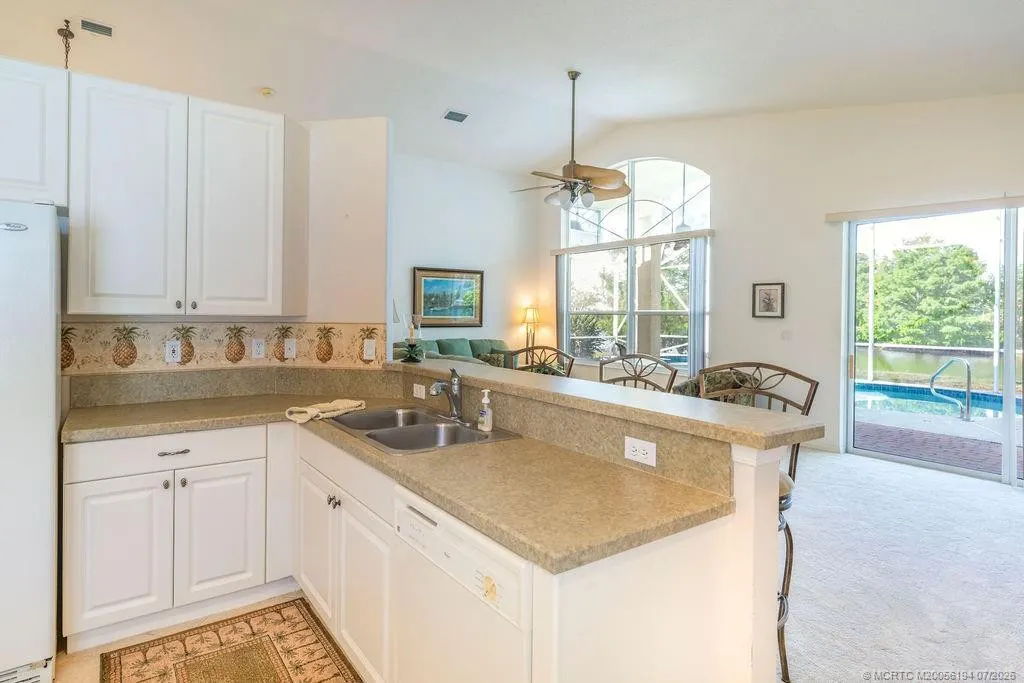 2096 NW Marsh Rabbit Lane