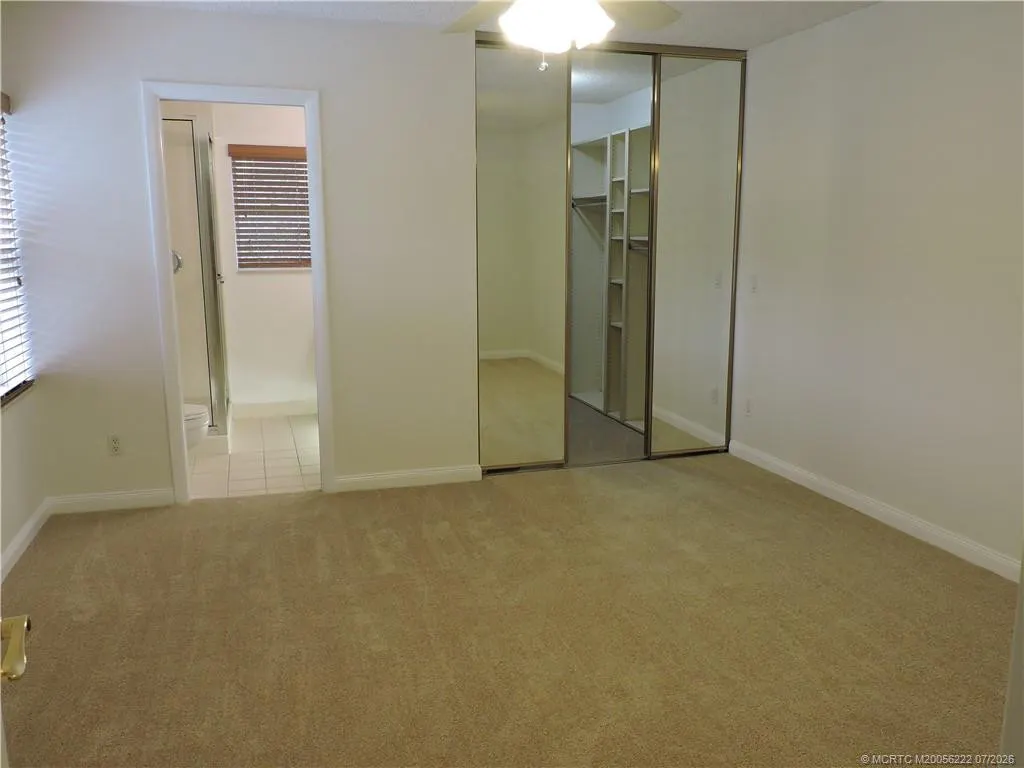 2865 SW Lakemont Place