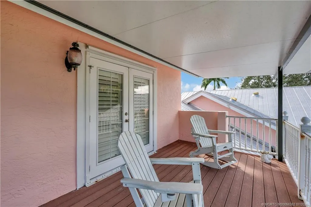 1863 NW 22nd Street