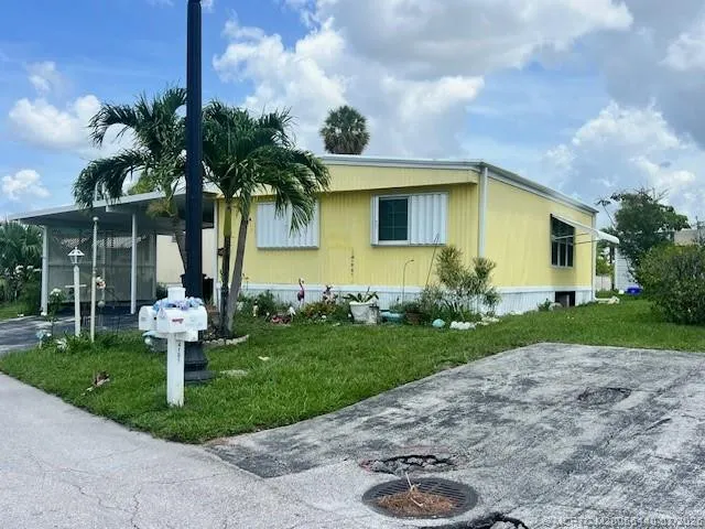 4169 70th Lane N #1047