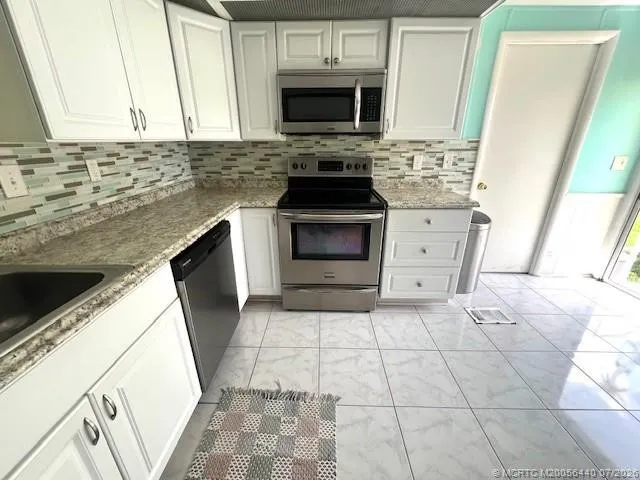 4169 70th Lane N #1047