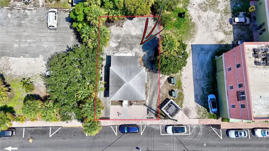 309 SE Denver Avenue