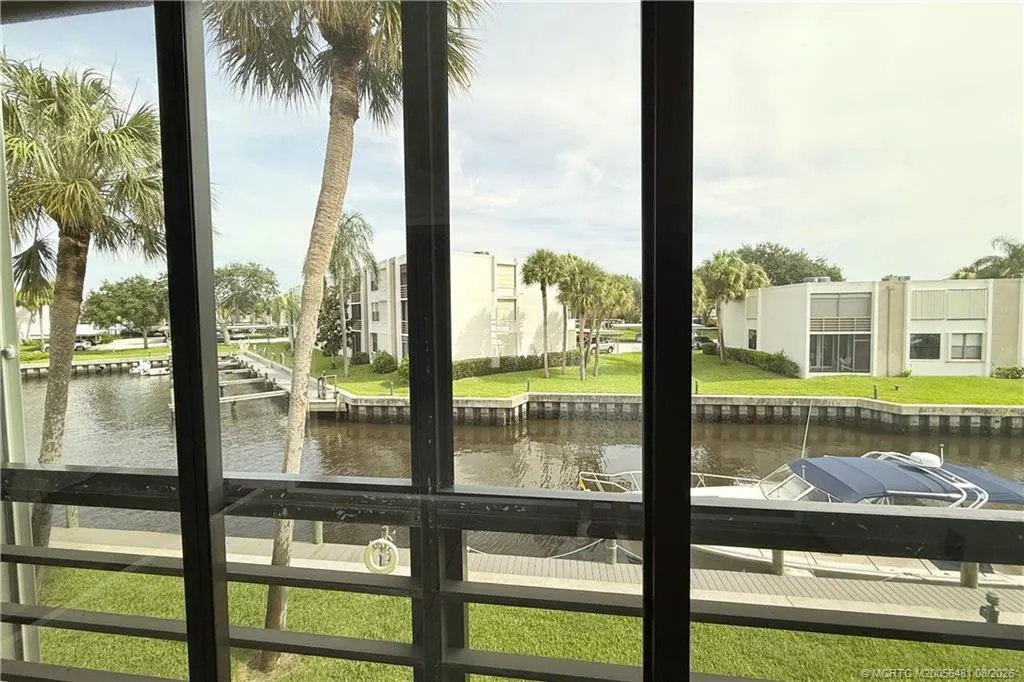 1950 SW Palm City Road #2205