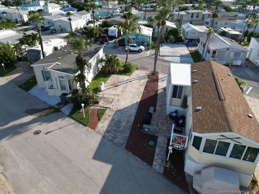 10701 S Ocean Drive