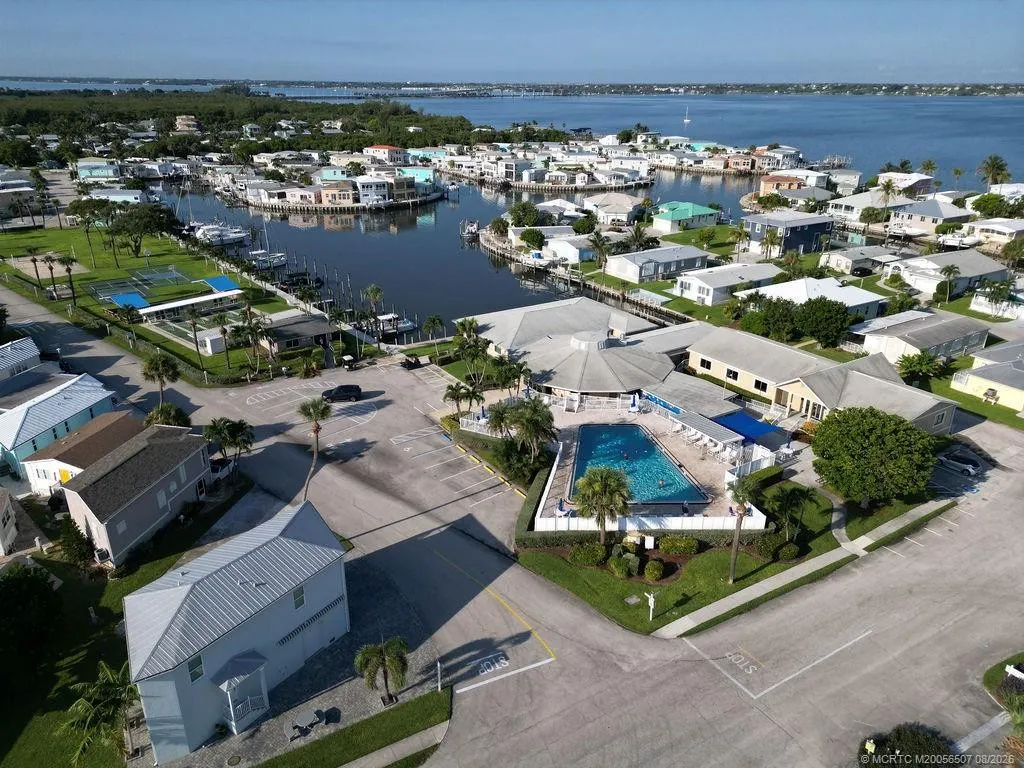 10701 S Ocean Drive