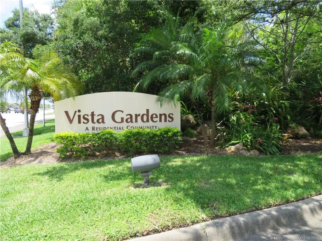 40 Vista Gardens Trail #204