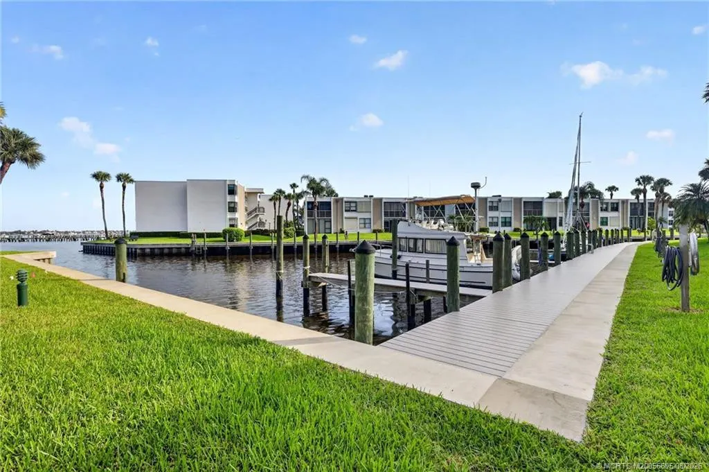 1950 SW Palm City Road #14-302
