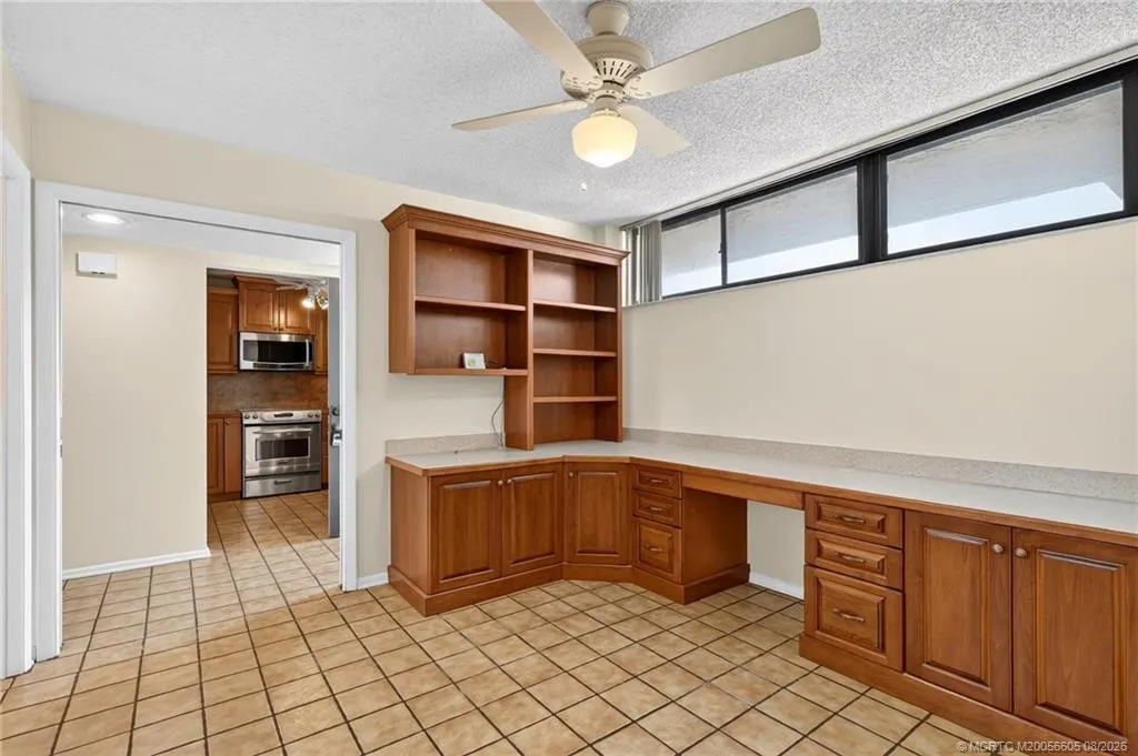 1950 SW Palm City Road #14-302