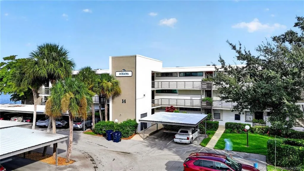 1950 SW Palm City Road #14-302
