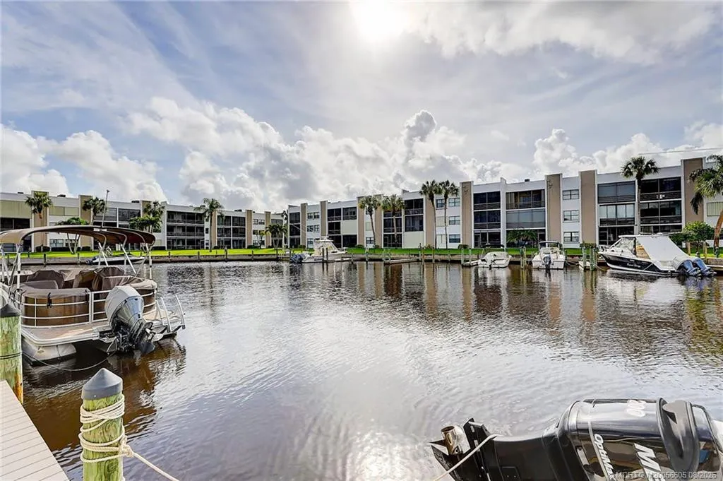 1950 SW Palm City Road #14-302