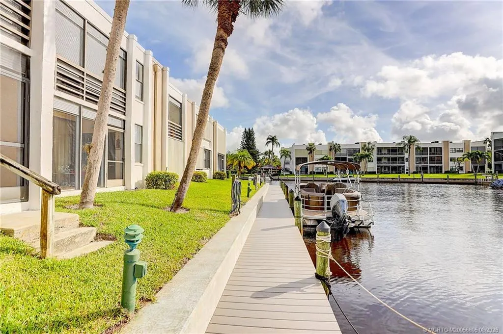 1950 SW Palm City Road #14-302