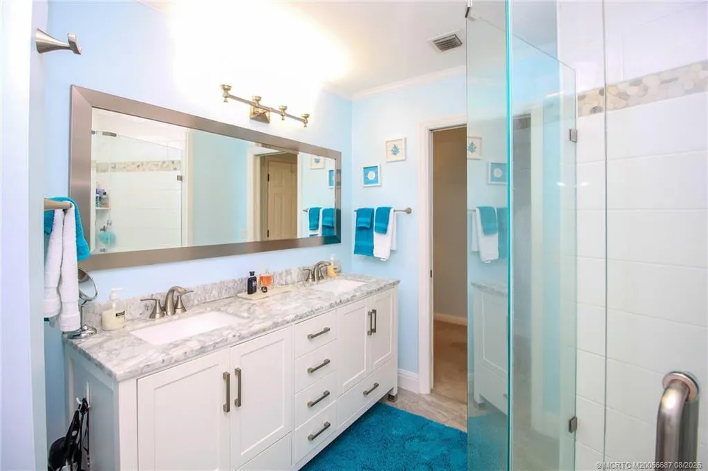 150 SE Four Winds Drive #304