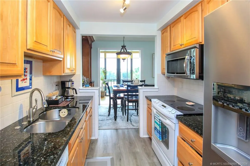 150 SE Four Winds Drive #304