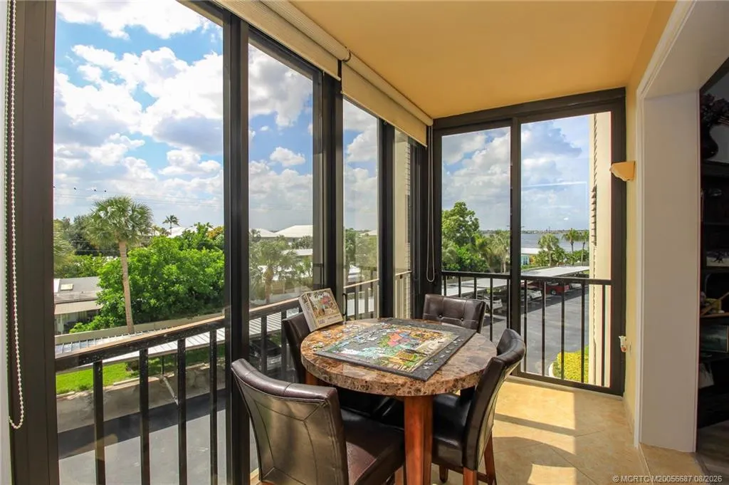 150 SE Four Winds Drive #304
