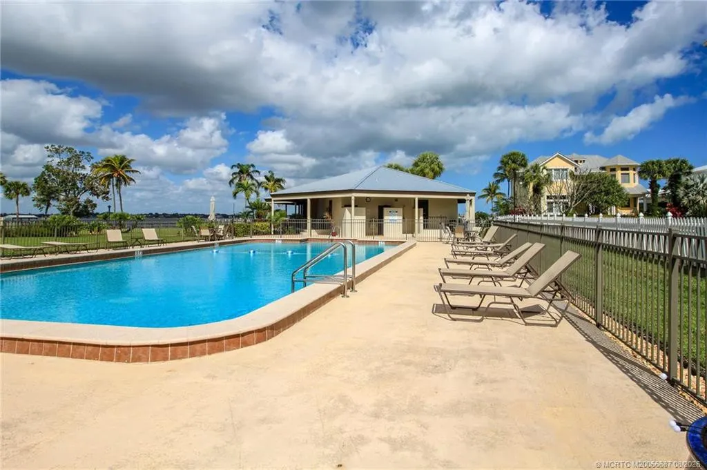 150 SE Four Winds Drive #304
