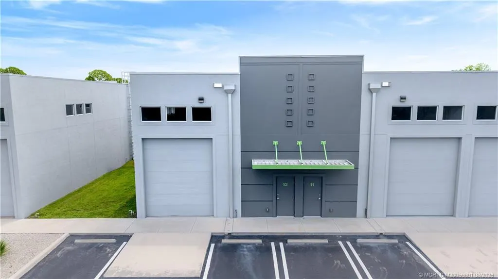 861 N Industrial Boulevard #12