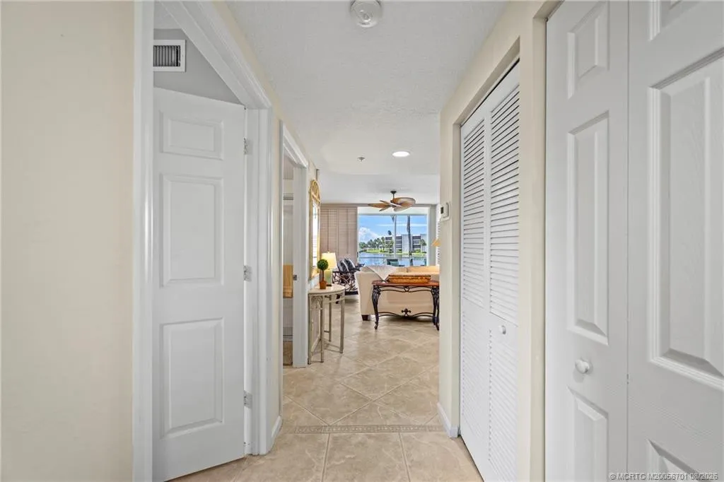 5799 NE Island Cove Way #1101