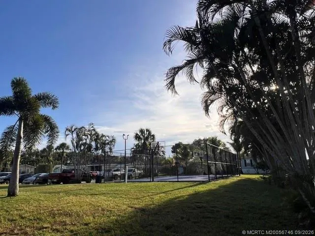 40 Plantation Boulevard