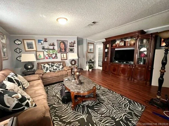 40 Plantation Boulevard