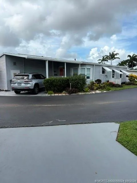 6055 Seashore Drive