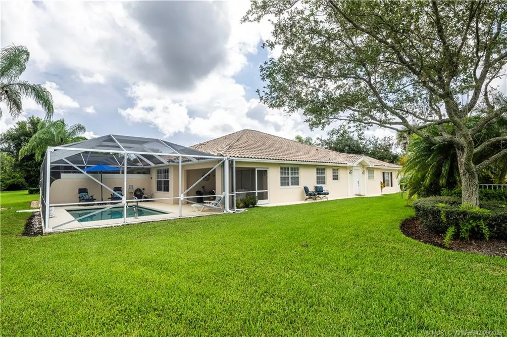 9293 SE Hawks Nest Court