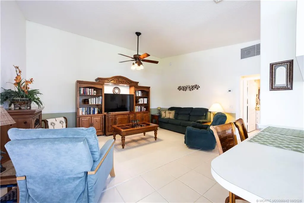 9293 SE Hawks Nest Court