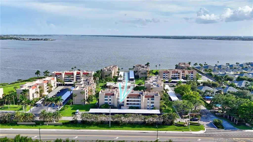 3452 NE Causeway Boulevard #202