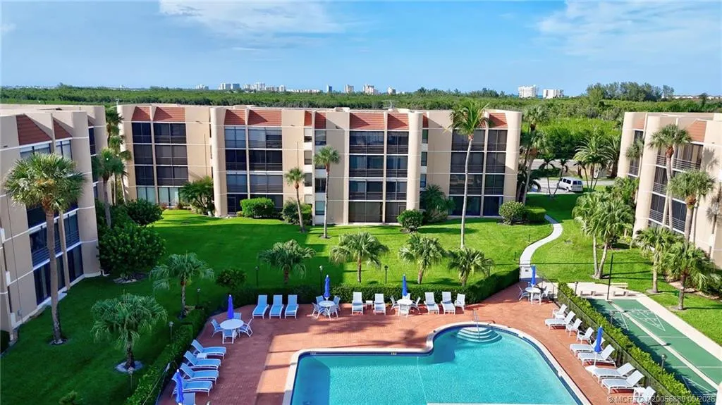 3452 NE Causeway Boulevard #202