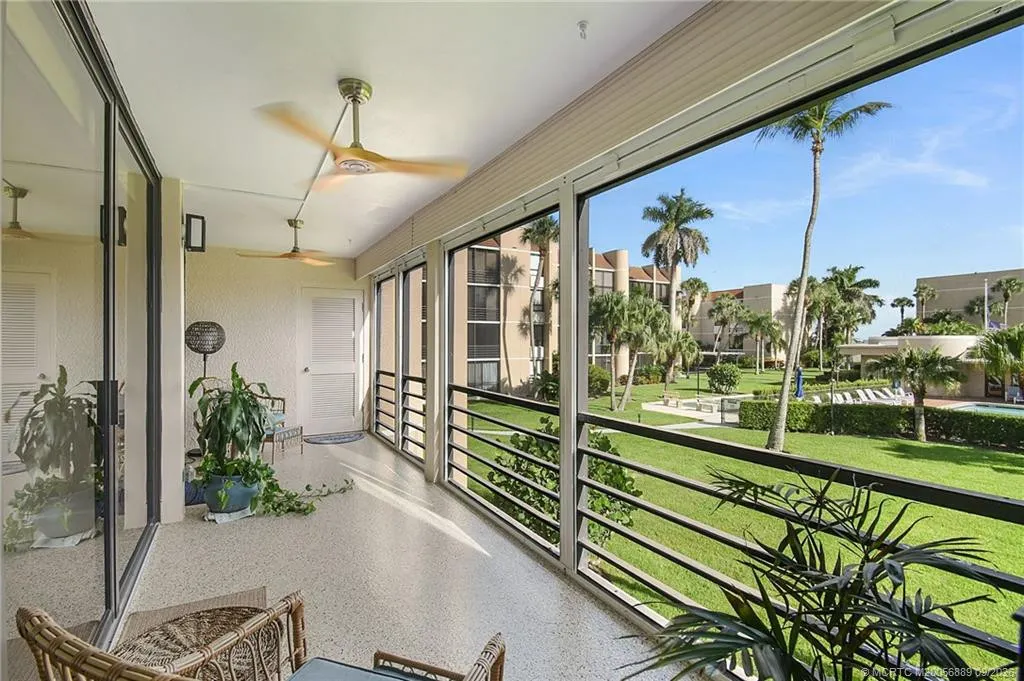 3452 NE Causeway Boulevard #202