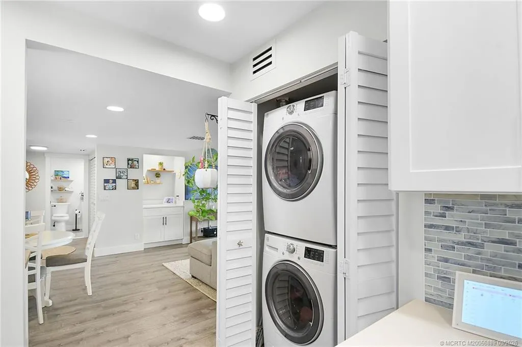 3452 NE Causeway Boulevard #202
