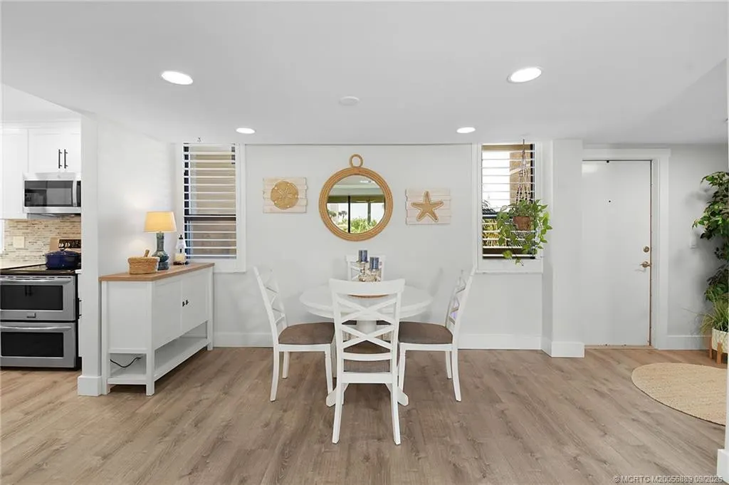 3452 NE Causeway Boulevard #202