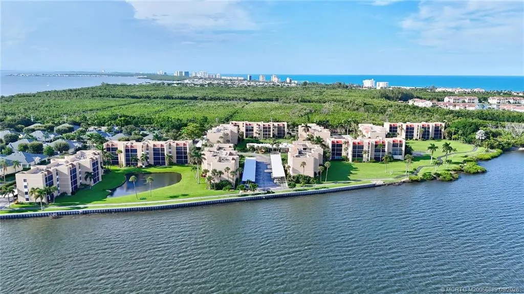 3452 NE Causeway Boulevard #202
