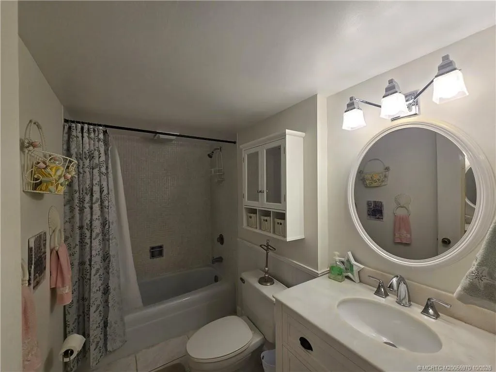1800 SE Saint Lucie Boulevard #6-304