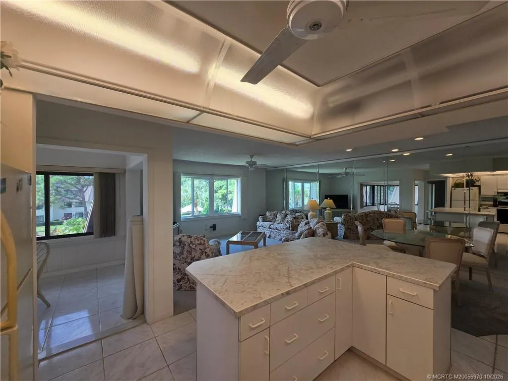 1800 SE Saint Lucie Boulevard #6-304