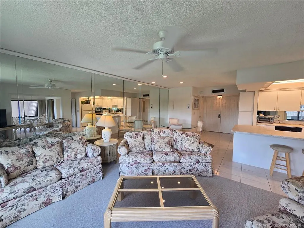 1800 SE Saint Lucie Boulevard #6-304