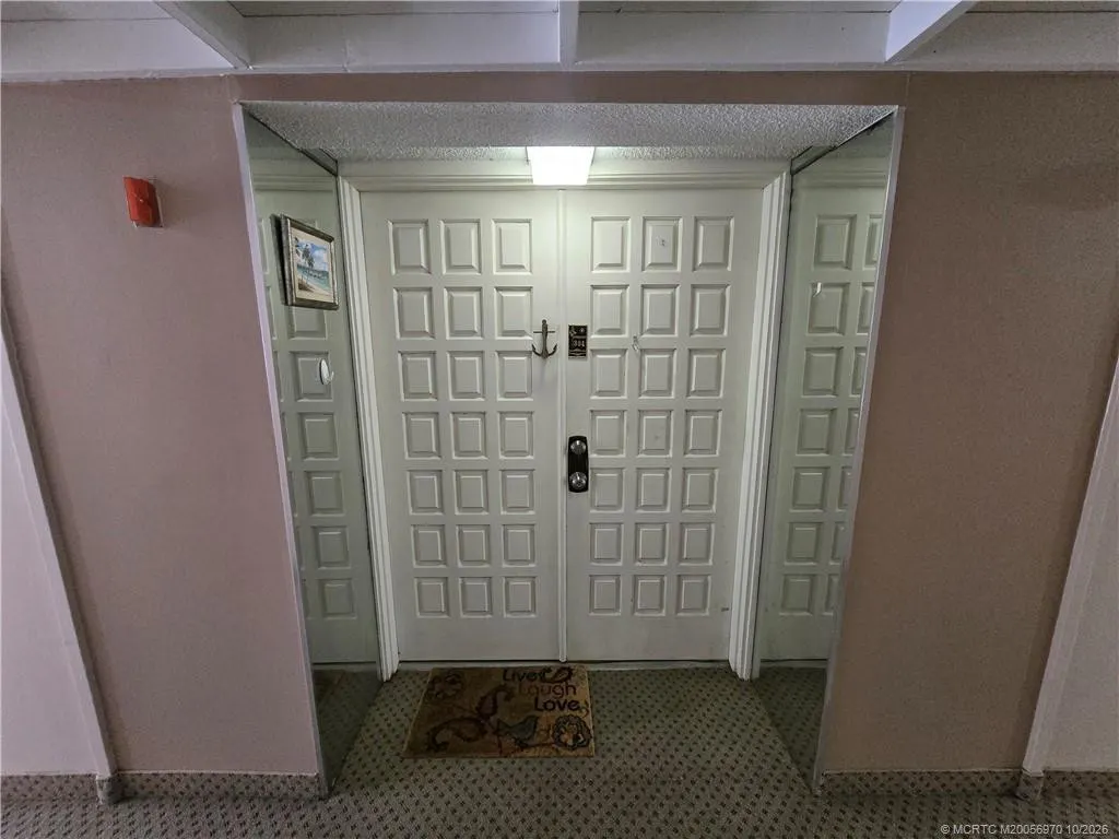 1800 SE Saint Lucie Boulevard #6-304