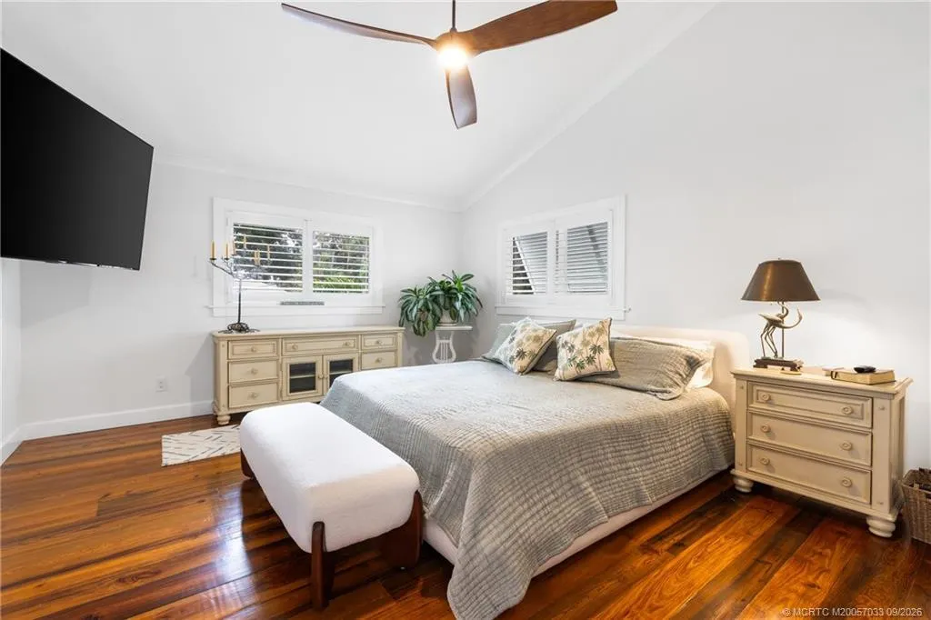 615 SW Rustic Circle
