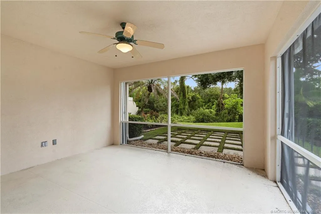 1664 SW Shady Lake Terrace