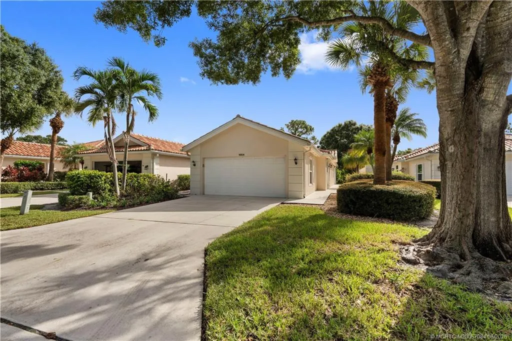 1664 SW Shady Lake Terrace
