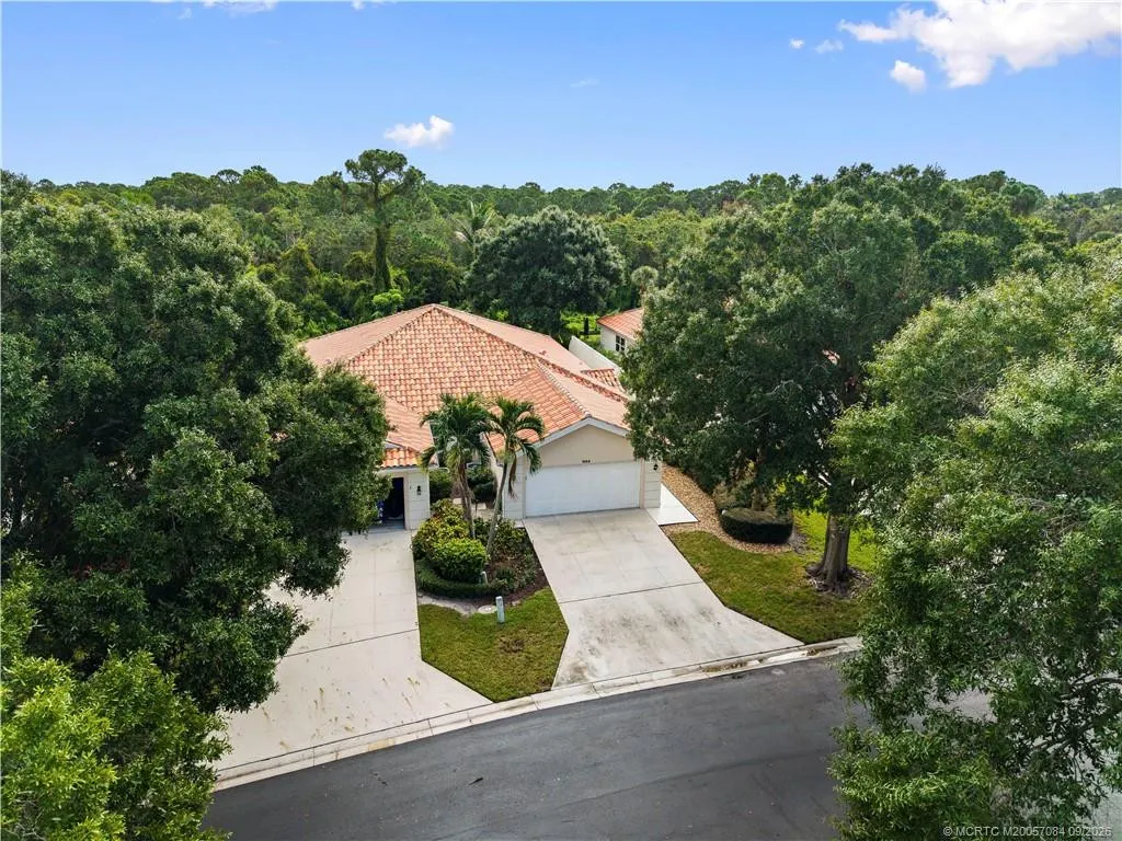 1664 SW Shady Lake Terrace