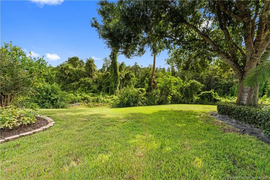 1664 SW Shady Lake Terrace