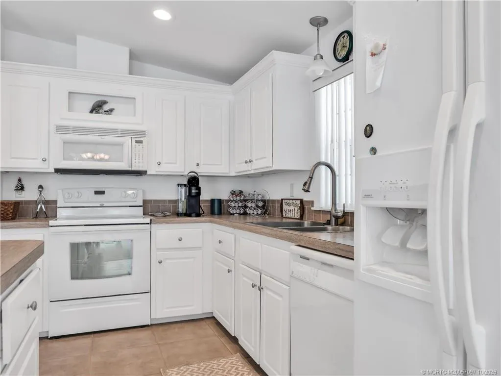 3500 S Kanner Highway #137