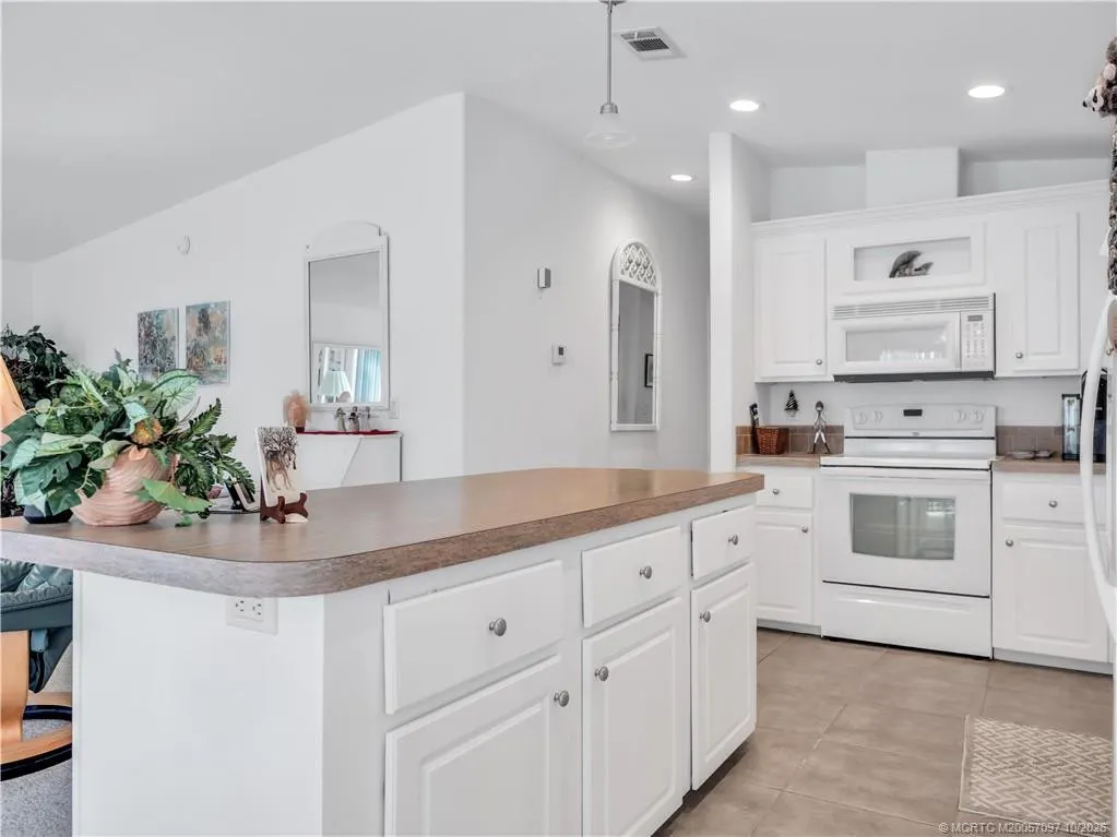 3500 S Kanner Highway #137