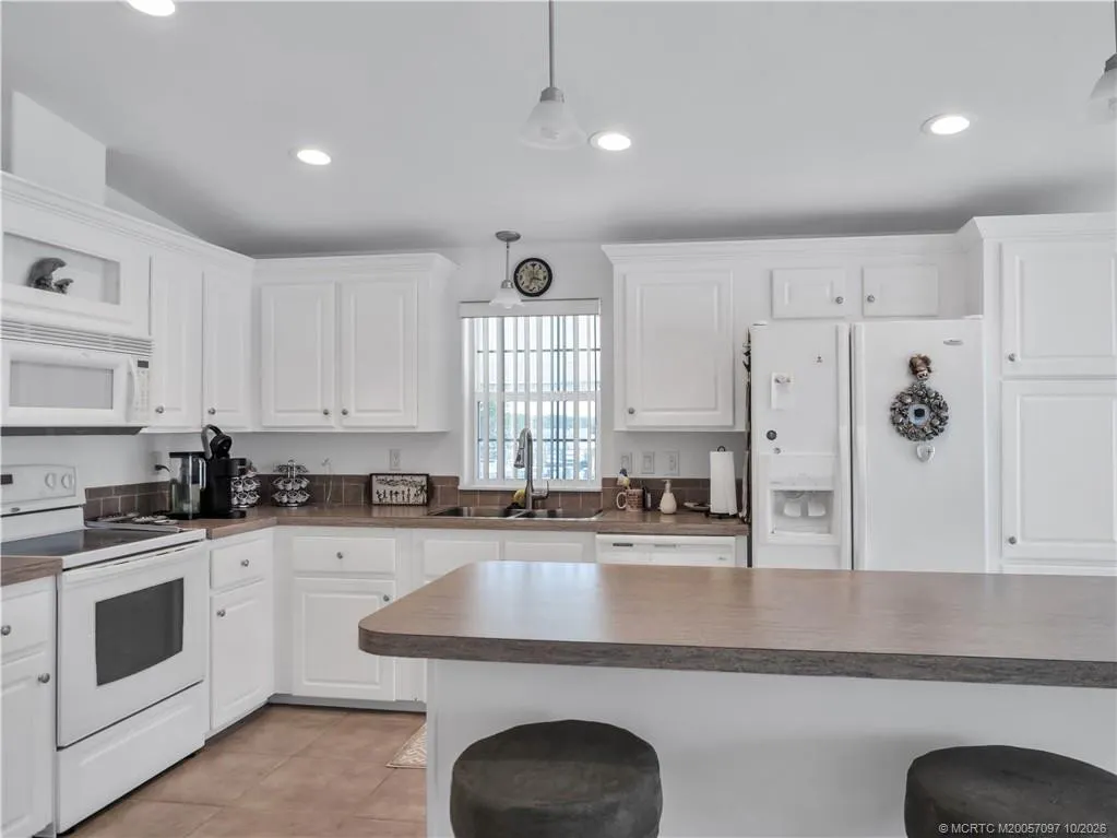3500 S Kanner Highway #137