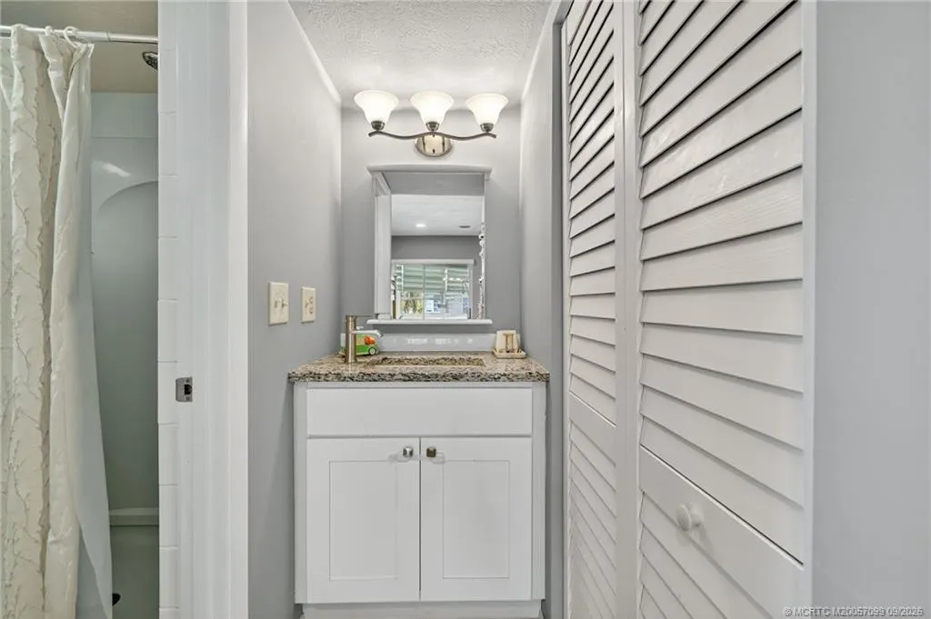 3260 SE Aster Lane #I241