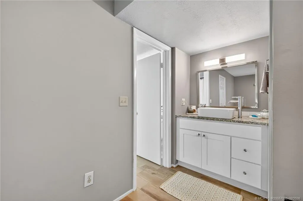 3260 SE Aster Lane #I241