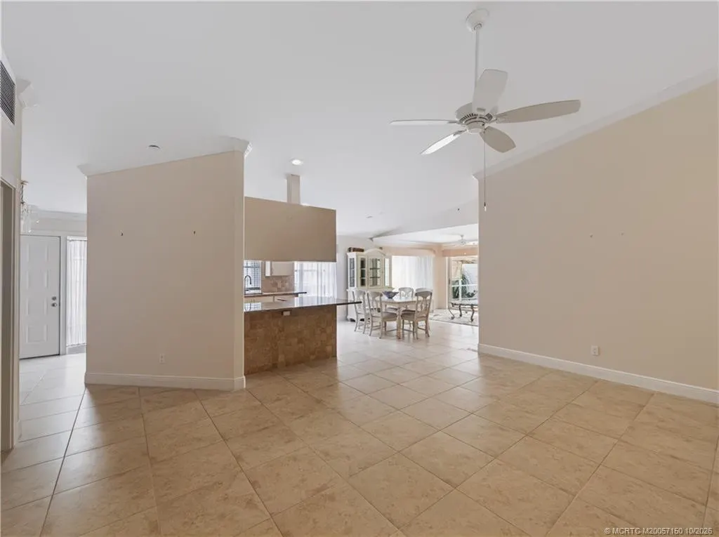 8284 SE Double Tree Drive